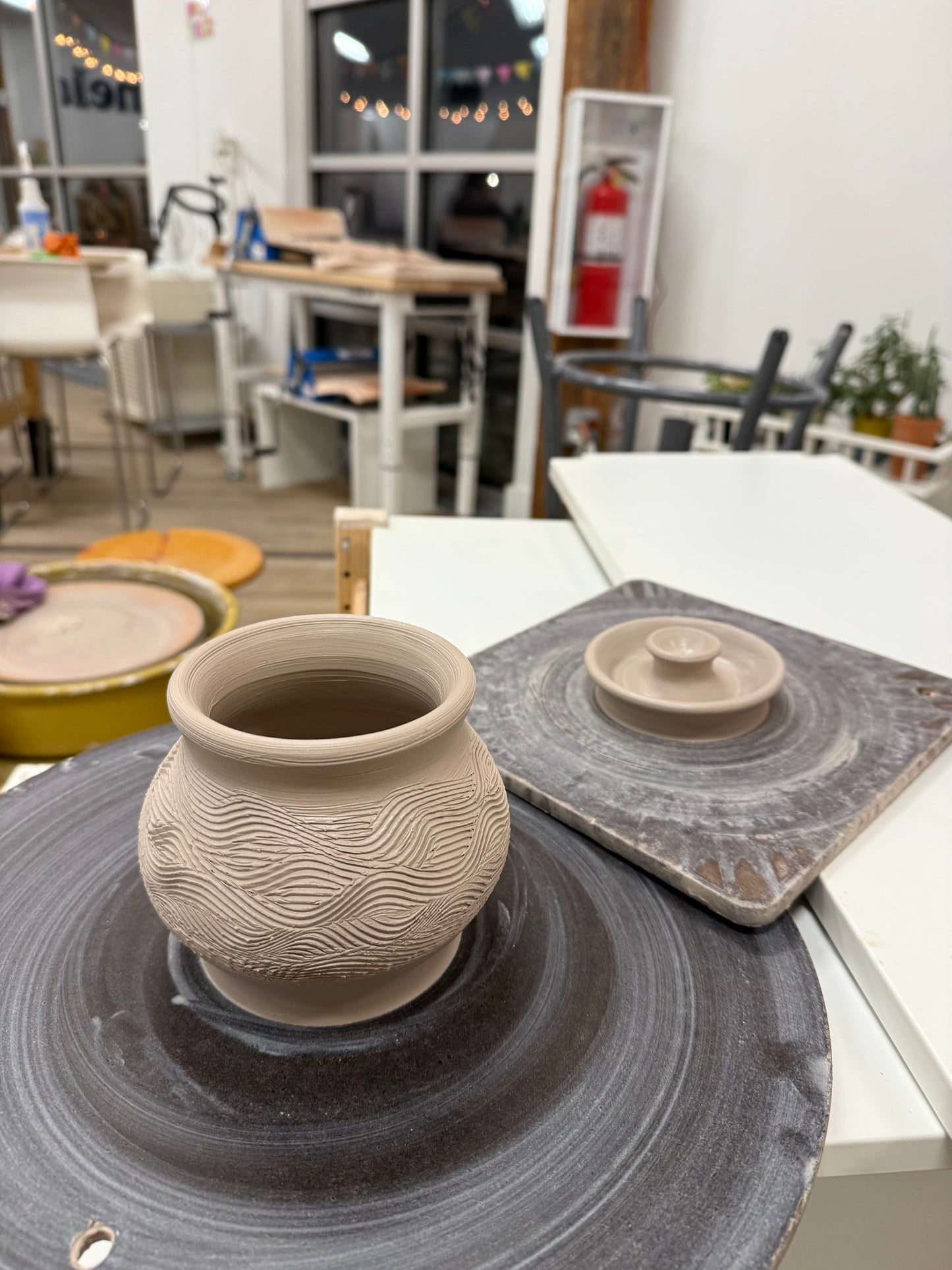 Member Intermediate Wheel Workshop | Jars (Separate Body + Lid) | Mondays, April 13 + 20, 2026