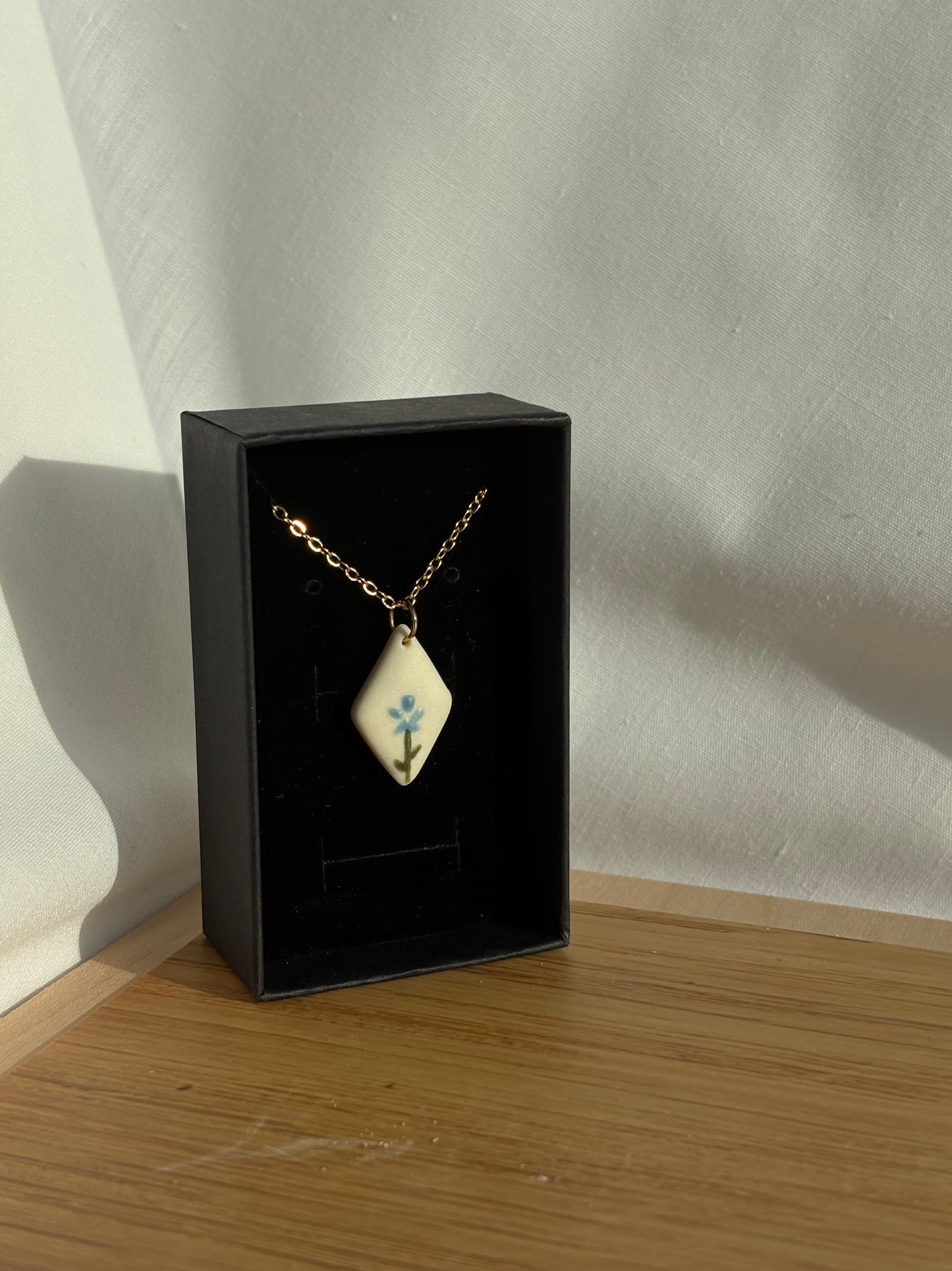 Floral Porcelain and Gold Necklace | Multiple Styles