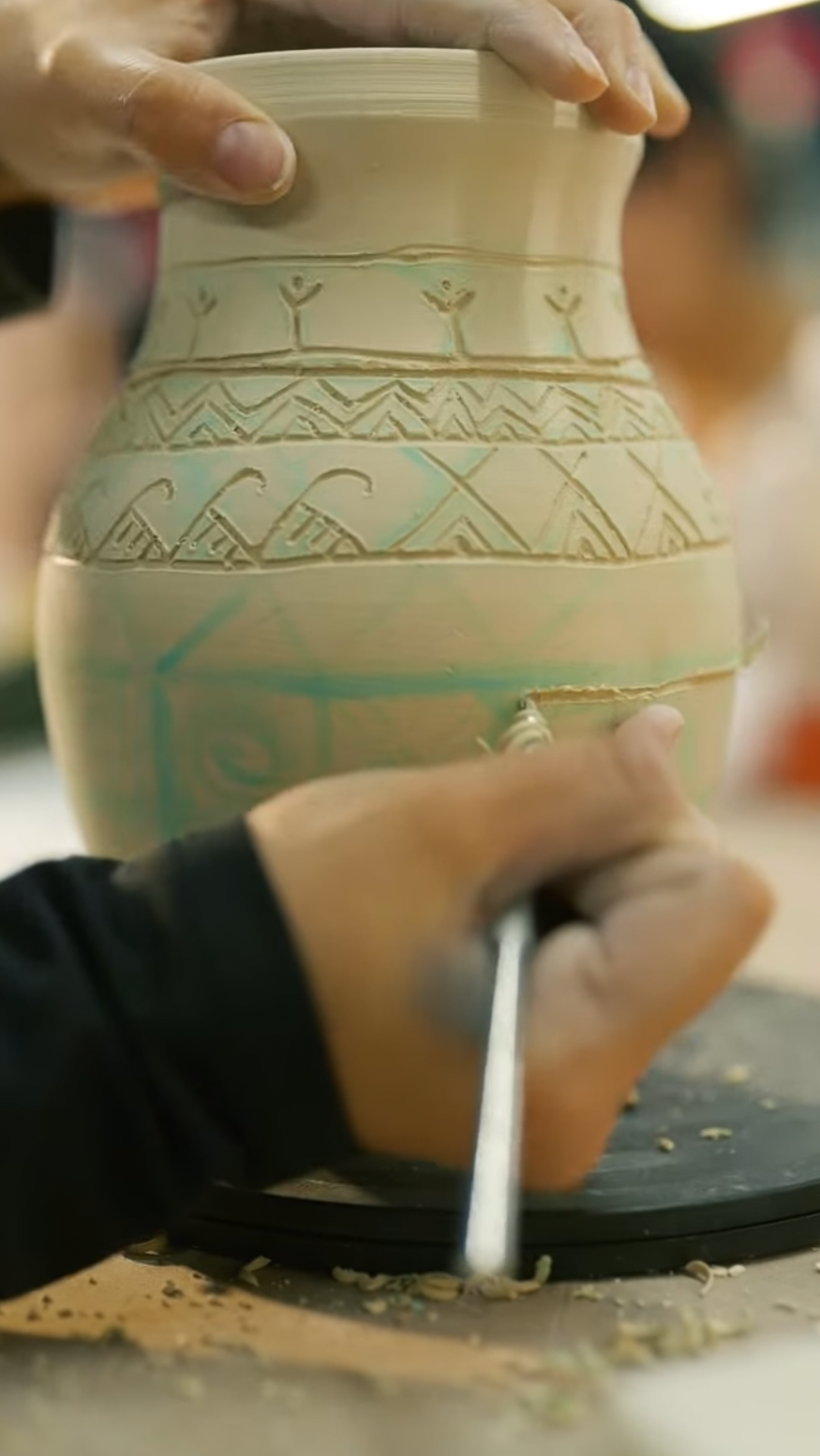 Filipino Vase Carving with Ashley Starace | Sunday, September 27, 2026